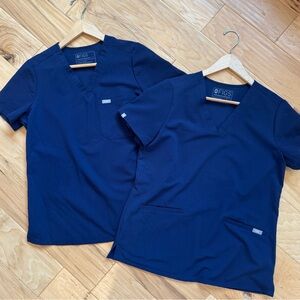 FIGS SCRUB TOP SET OF TWO NAVY SHIRTS WOMENS SIZE SMALL EXCELLENT!!